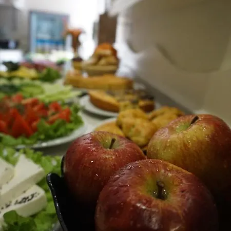 ホテル Coliseum 3*