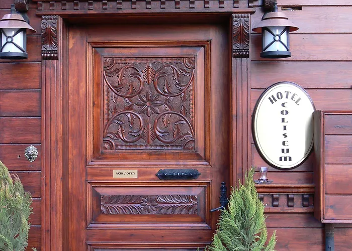 Coliseum Отель 3*