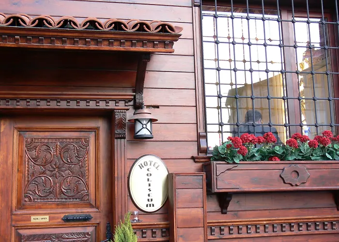 Coliseum Отель 3*